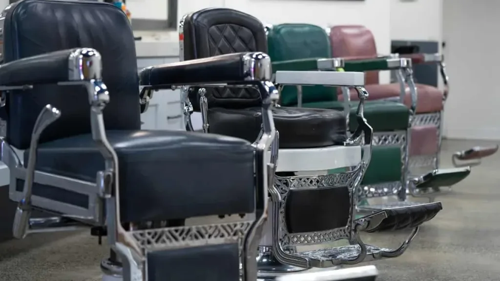 New Shanghai Barbershop — Barber shop in Vancouver
